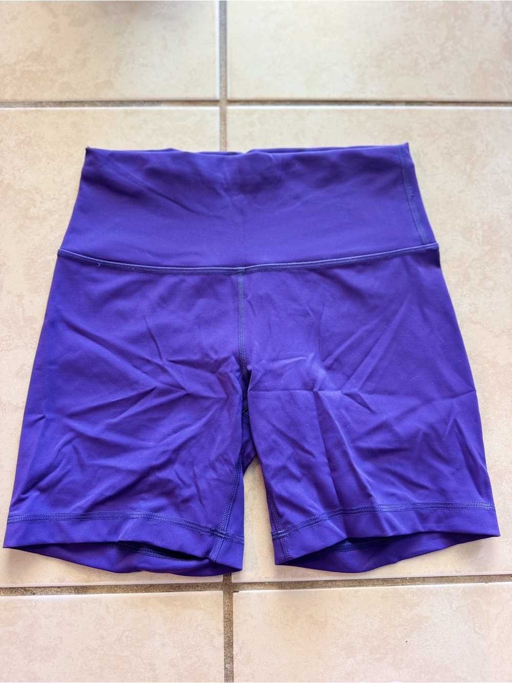 lululemon athletica Wunder Train High-Rise Purple Bike Shorts 6”